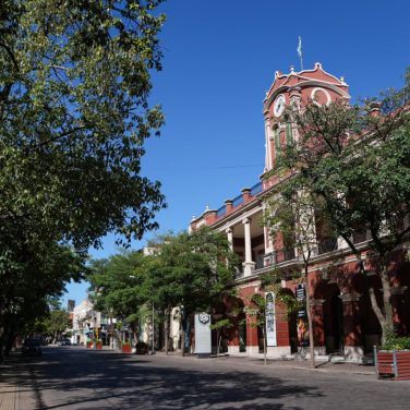 Domingo otoñal en Santiago con una maxima de 22°C 