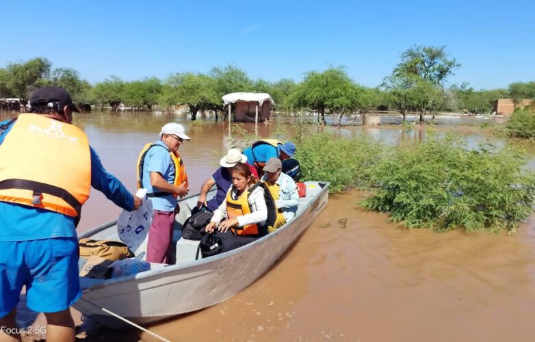 Autoridades monitorean la crecida del Río Salado en Herrera y aseguran que la situación está controlada