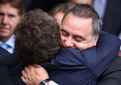 Milei anticipó que Adorni va a presentar su declaración jurada antes del 31 de julio y afirmó: “Ni en pedo se va"