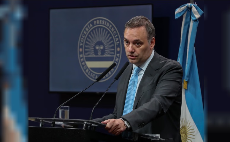 El Gobierno dice que cumple con el presupuesto universitario y calificó de “falsa” la denuncia por los hospitales