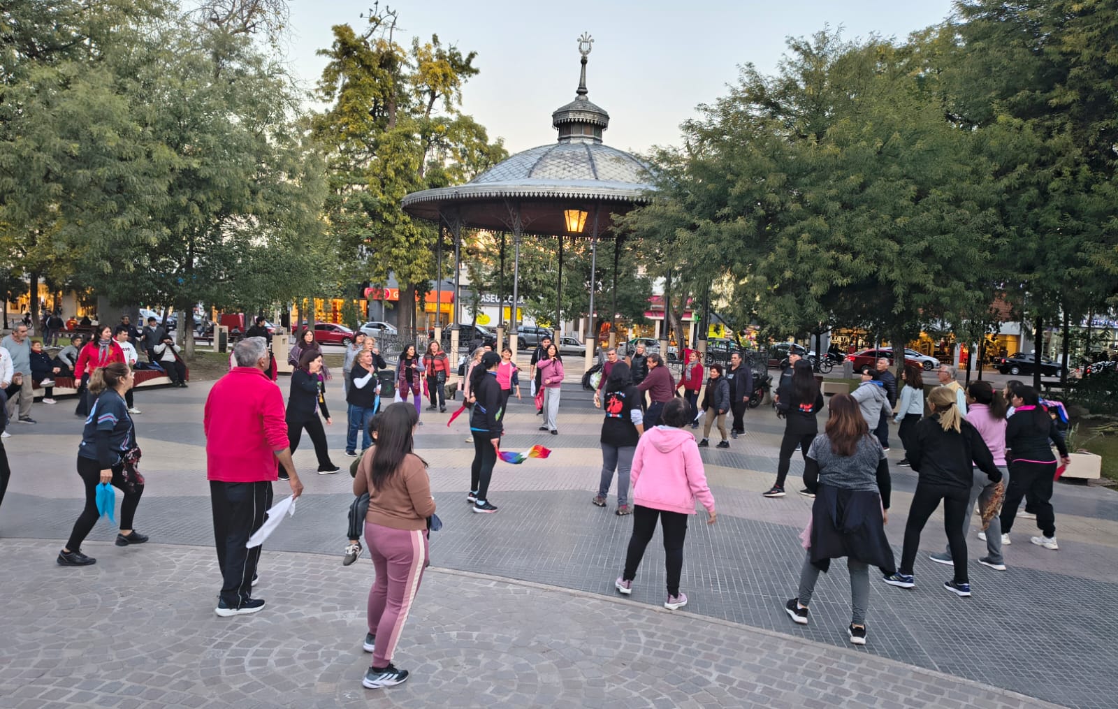 La Municipalidad realizará talleres gratuitos de danzas folclóricas