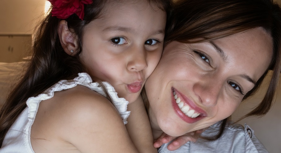   Pampita publicó fotos inéditas junto a Blanca en el día que hubiera cumplido 20 años