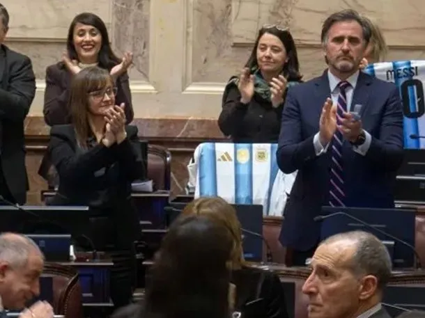 El Senado homenajeó a la Selección Argentina tras su clasificación a la final del Mundial 2026
