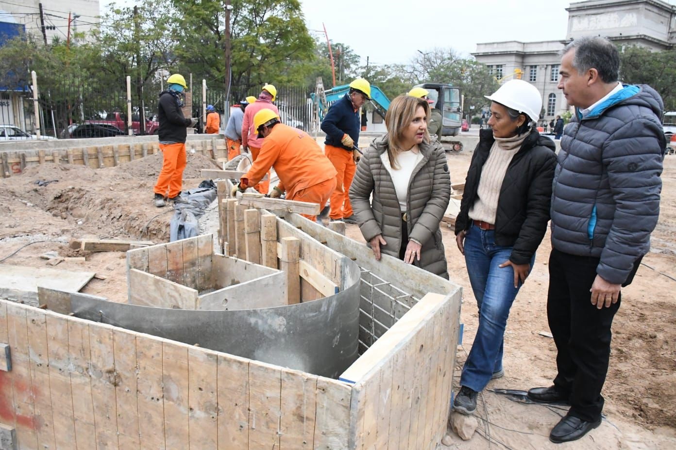 La intendente Fuentes supervisó la obra de la nueva Plaza de las Ciencias
