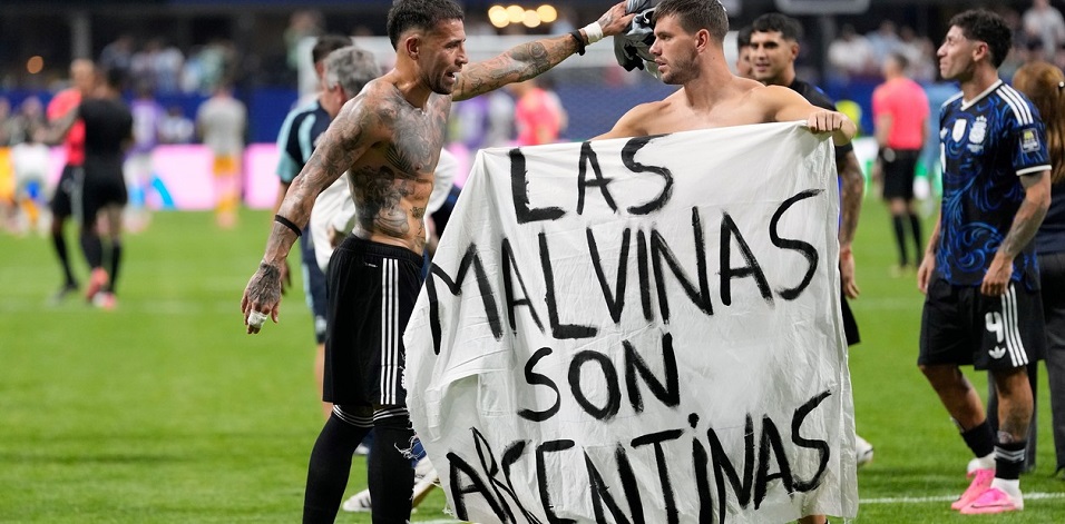 The Guardian reconoció lo que en Londres nadie admite: "Las Malvinas no pueden ser británicas para siempre"