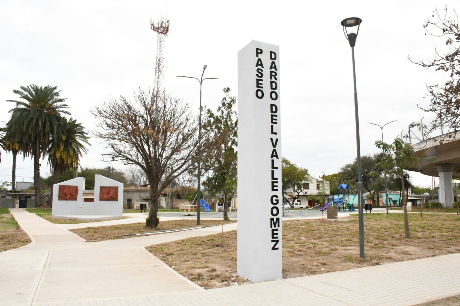 La Municipalidad inaugurará este lunes el  paseo Dardo del Valle Gómez en el barrio Francisco de Aguirre 