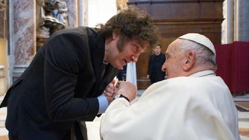  El mensaje de Javier Milei a un año de la muerte del Papa Francisco: “Abrazo a la distancia Santo Padre