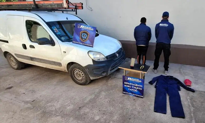 Detienen a un ladrón que cortó fibra óptica y dejó desconectados a más de 500 vecinos