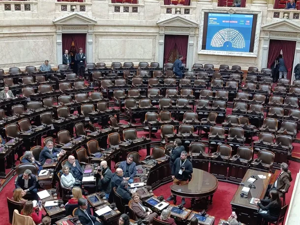 Diputados: se cayó la sesión para interpelar a Manuel Adorni
