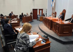 Diversas iniciativas sancionó el Deliberativo capitalino