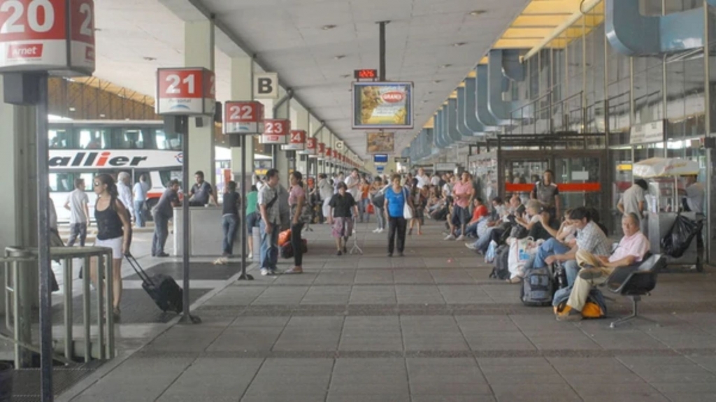 El Gobierno nacional licitará la Terminal de Retiro