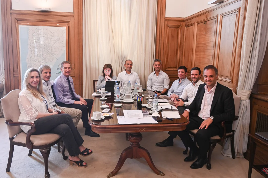 Se vuelve a reunir la mesa política en medio de los intentos de Milei por equilibrar la interna