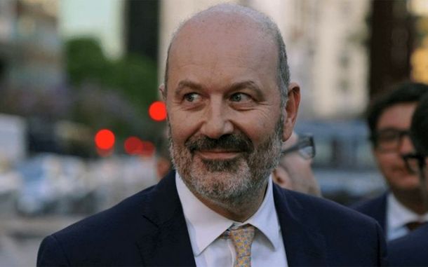 Federico Sturzenegger justifica los despidos en el SMN y llama a echar al 85% de los trabajadores