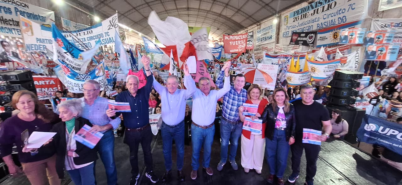Mario Benavente recibió un fuerte respaldo en plenarios multitudinarios en la Capital
